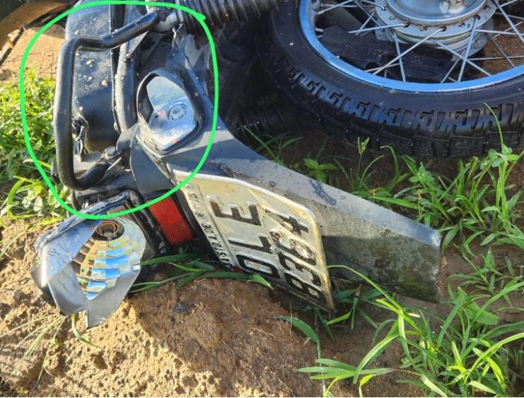 Acidente entre moto e Jeep deixa uma jovem morta na BA-046