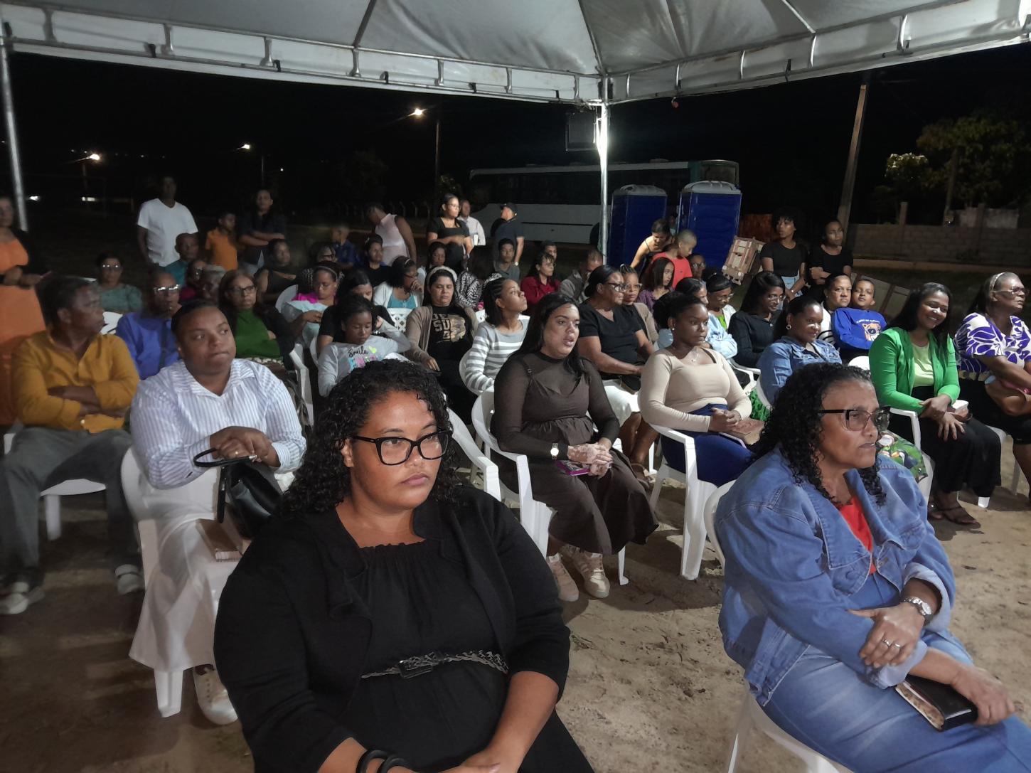 Cruzada Evangelista reúne fiéis em noite de fé na zona rural de Castro Alves