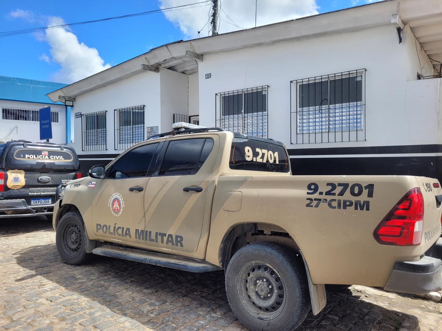 Suspeito morre após confronto com a PM e drogas são apreendidas em Castro Alves