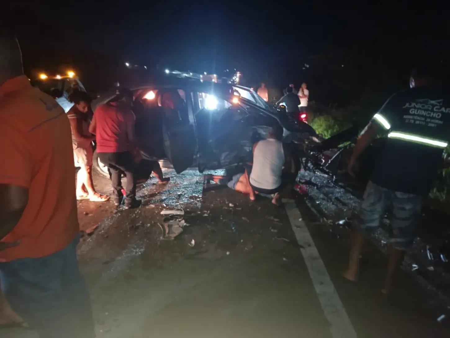 Grave acidente na BR-101 em Sapeaçu deixa mecânico morto e quatro pessoas feridas