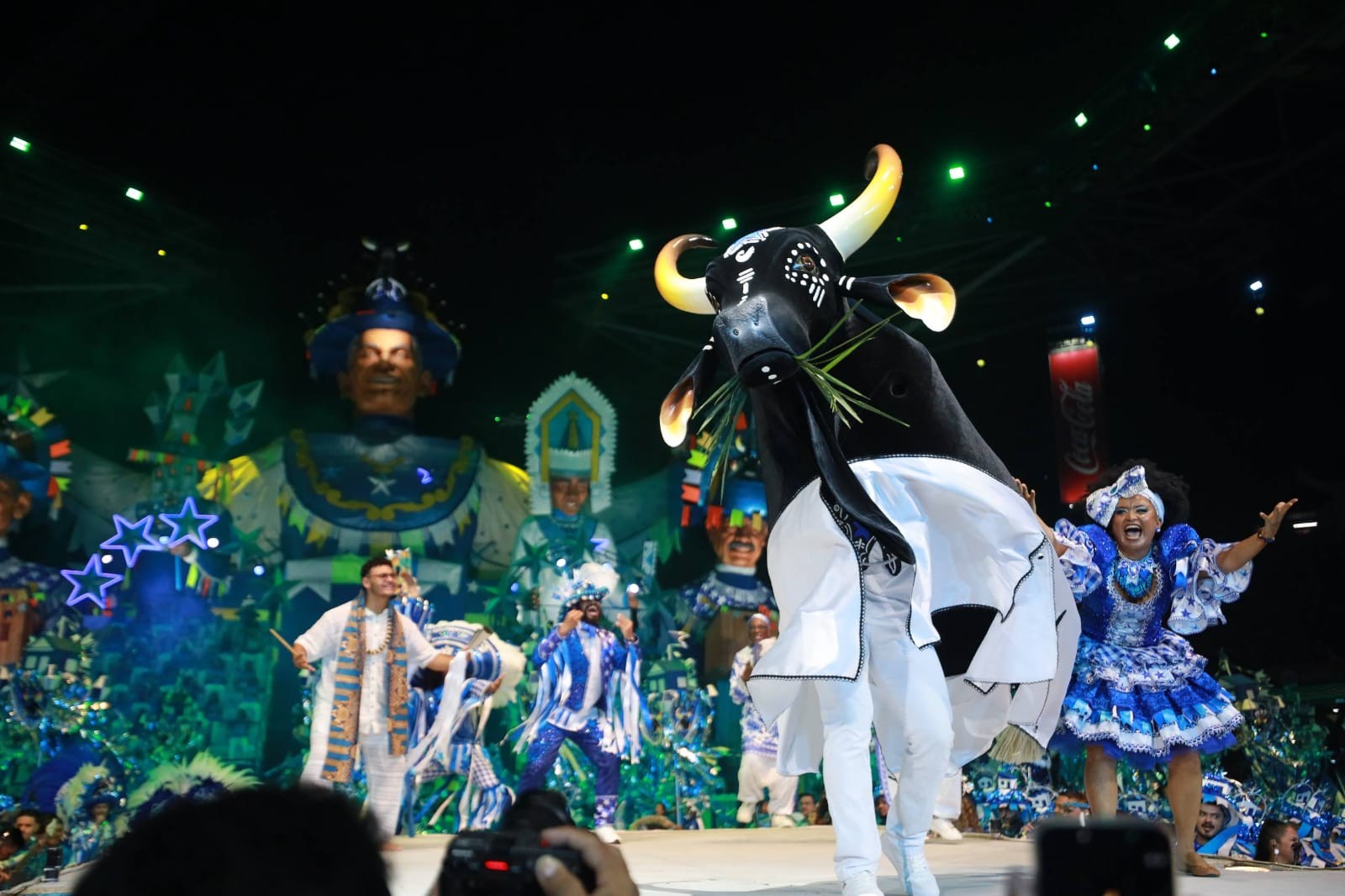 Boi Caprichoso é campeão do 59º Festival Folclórico de Parintins 