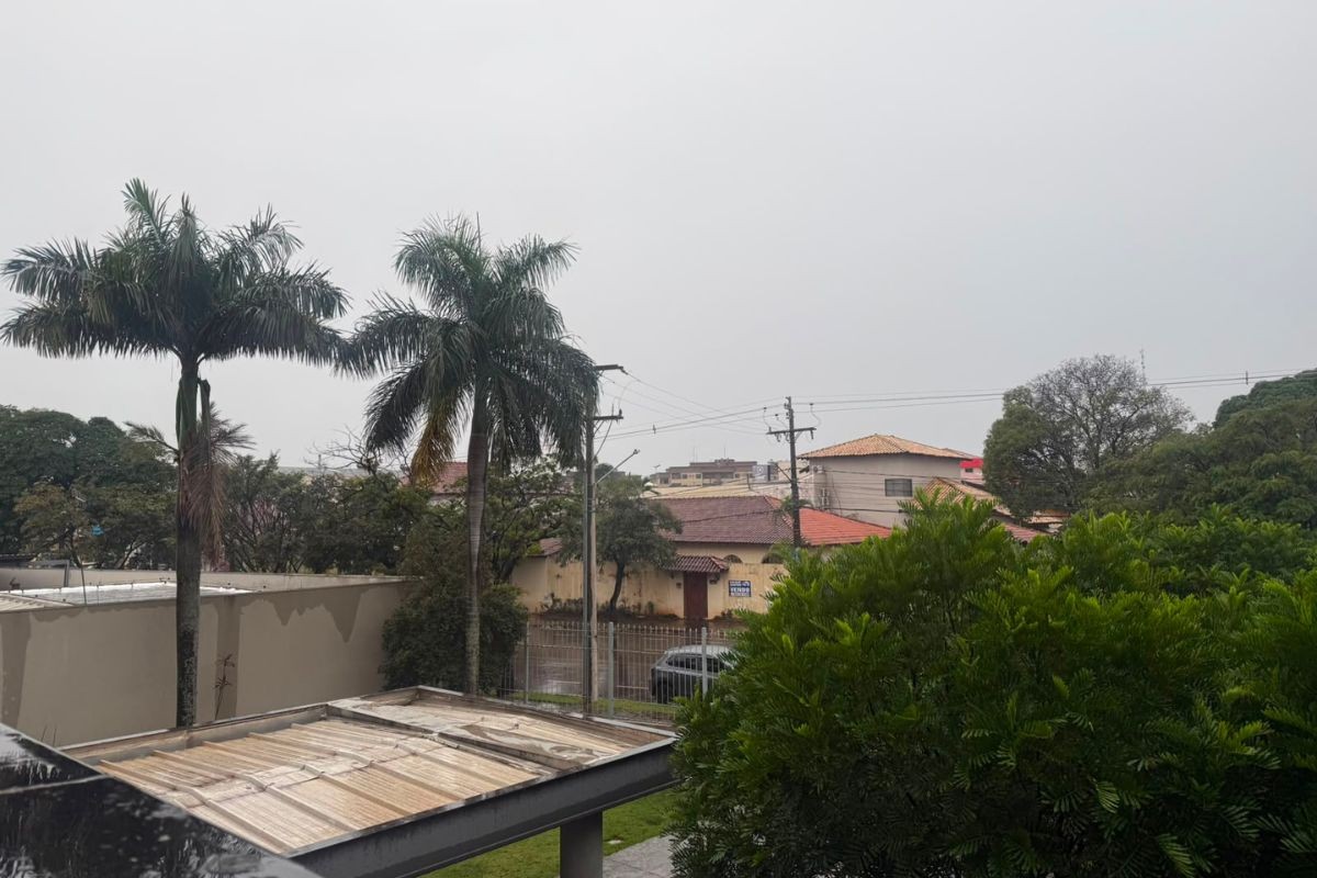 Chuva causa pontos de alagamento em Campo Grande e frio ganha força em MS; veja previsão