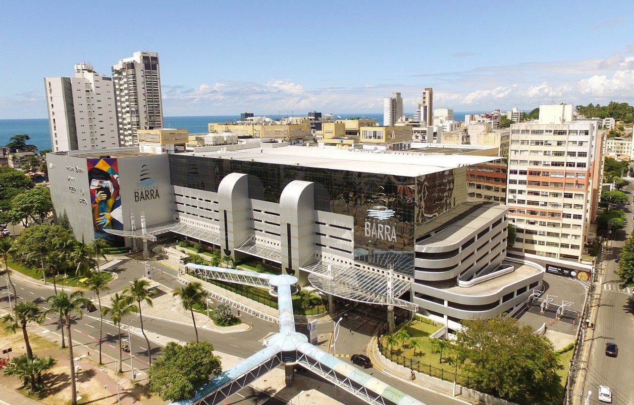 Confira o que abre e fecha em Salvador e na região metropolitana durante o jogo do Brasil