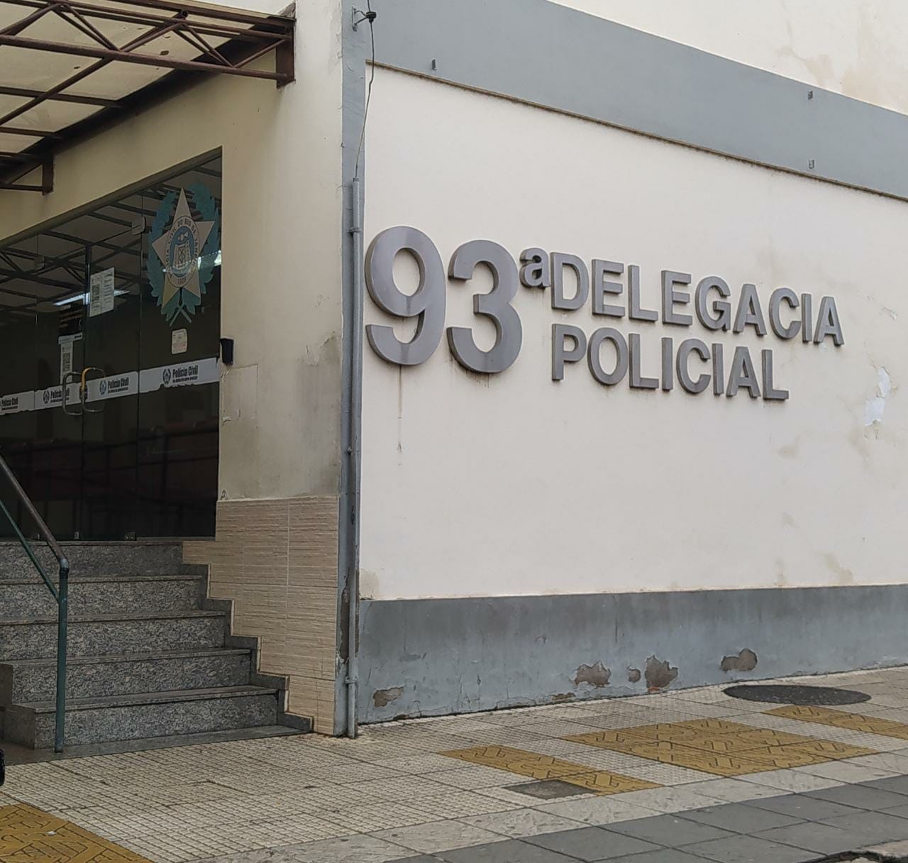Homem é morto a tiros dentro de casa em Volta Redonda