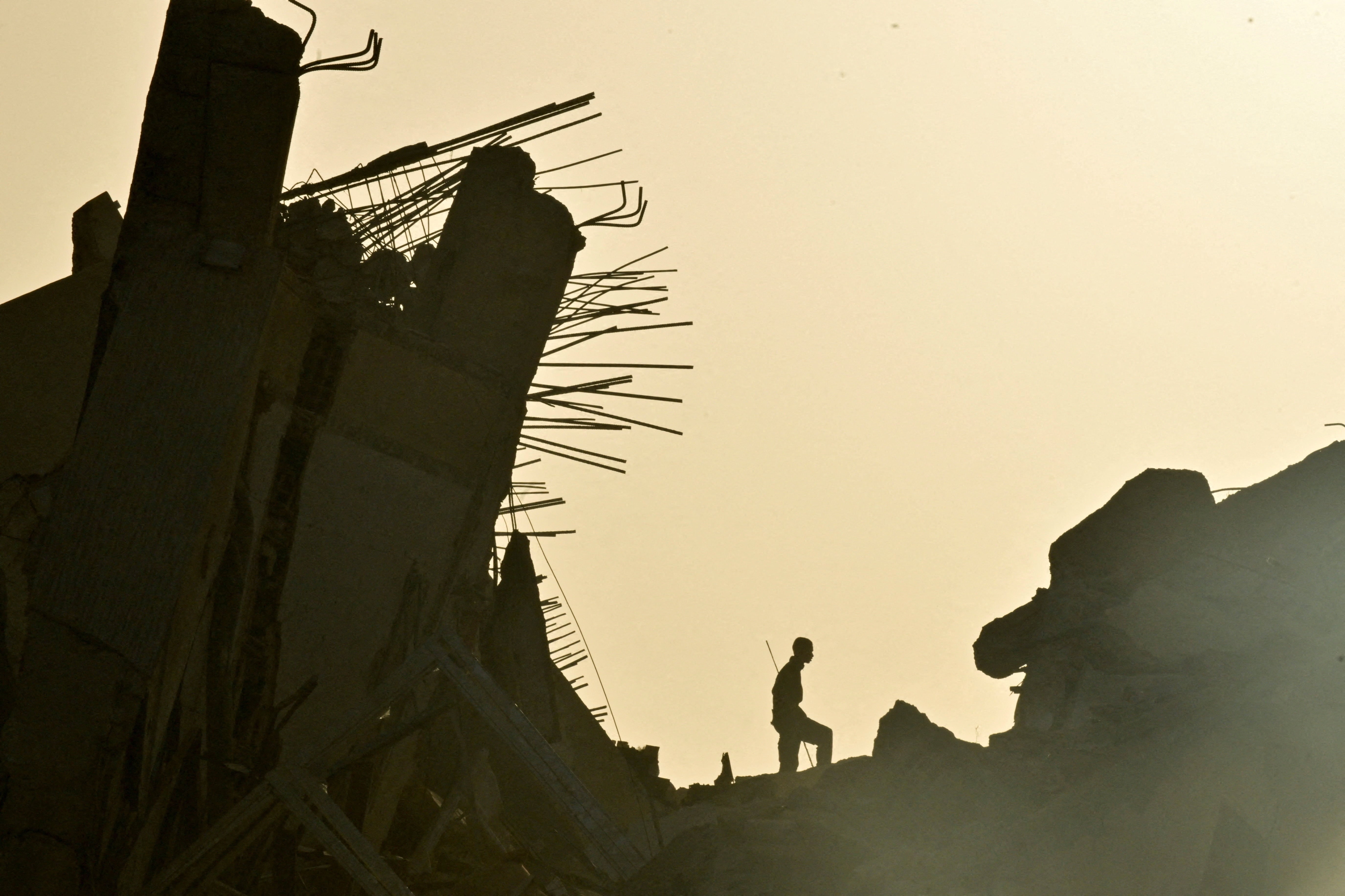Sobe para 188 o número de mortos no terremoto na Venezuela; 250 edifícios foram destruídos ou danificados