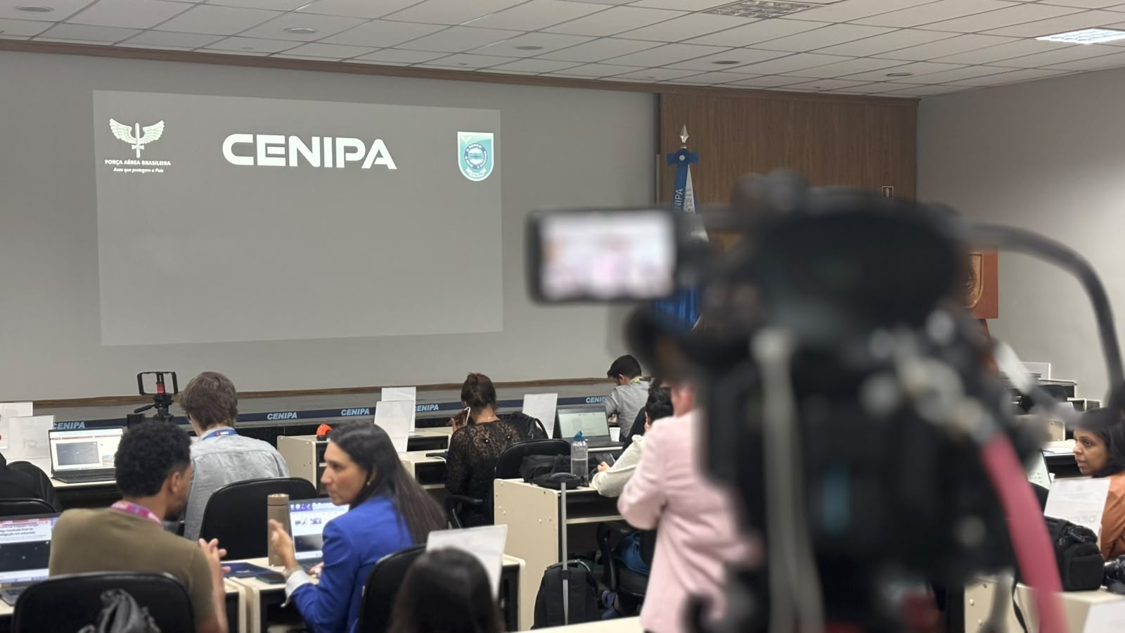 Distração na cabine, gelo e fiscalização insuficiente: entenda conclusões do relatório do Cenipa em acidente da Voepass