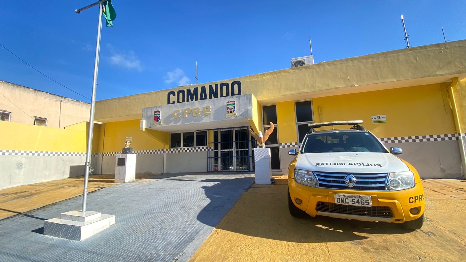 Motorista de buggy é preso após fugir de blitz e recusar bafômetro em estrada de praia na Grande Natal