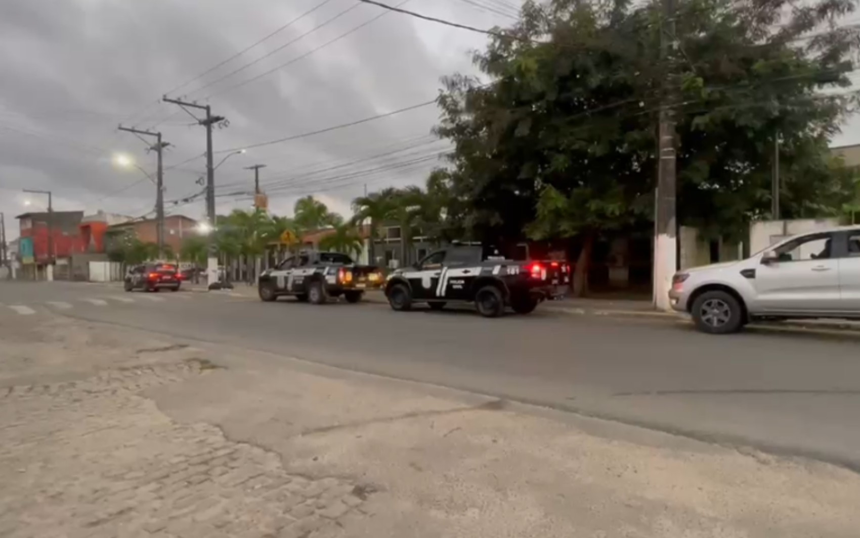 Cinco pessoas são presas durante operação contra tráfico de drogas no interior da Bahia