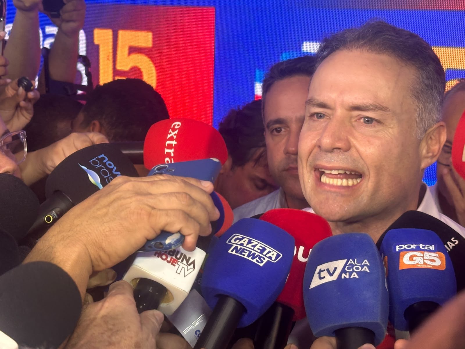 Eleições 2026: veja a agenda de Renan Filho neste domingo (16)