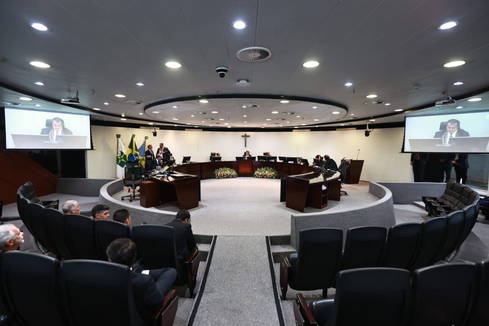 Tribunal de Contas suspende análise das contas do DF por ausência de balanços do BRB