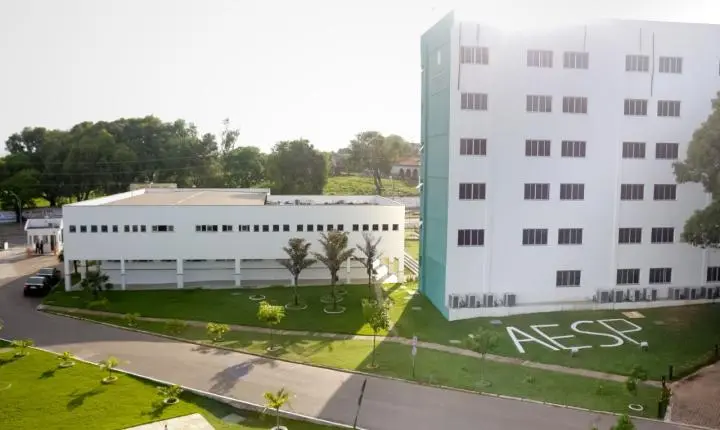 Aluno do curso de formação de delegados efetua tiro acidental no próprio pé em Fortaleza