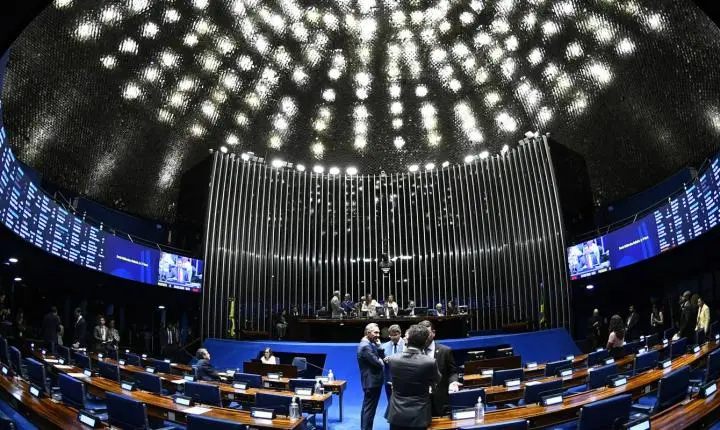 Após recesso, Congresso retoma trabalhos nesta semana