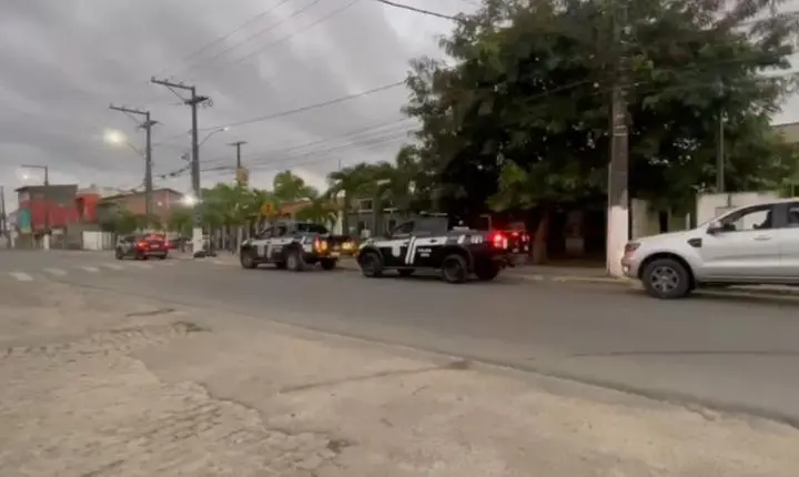 Cinco pessoas são presas durante operação contra tráfico de drogas no interior da Bahia