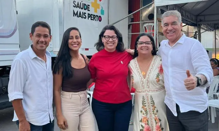 Deputado federal Zé Neto visita Feira de Saúde em Castro Alves e anuncia novos investimentos