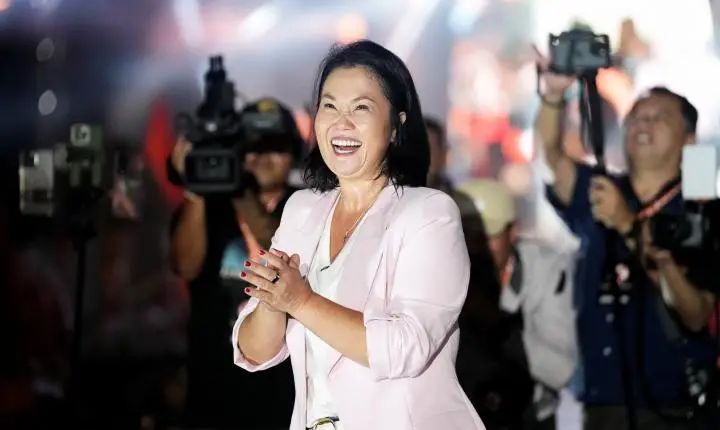 Eleições no Peru: Fujimori alcança vantagem irreversível sobre Sánchez