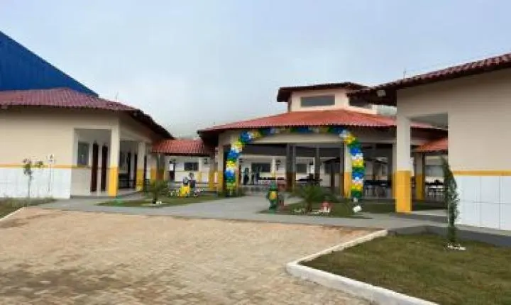 Em Gandu, SEC anuncia mais investimentos e fortalece Educação Básica
