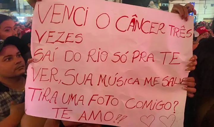 Fã que venceu o câncer pela terceira vez viaja do Rio de Janeiro para ver Pablo no São João de Campina Grande: 'Um pouco de alívio'