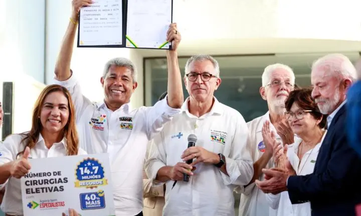 Governo entrega nova sala cirúrgica em hospital e reforça atendimento do SUS