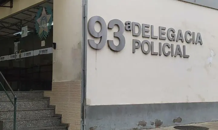Homem é morto a tiros dentro de casa em Volta Redonda
