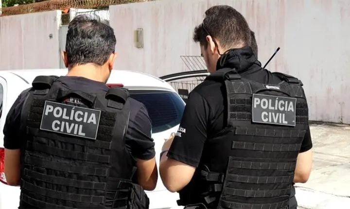 Homem é preso após exigir dinheiro para deixar mulher sair de casa em Natal