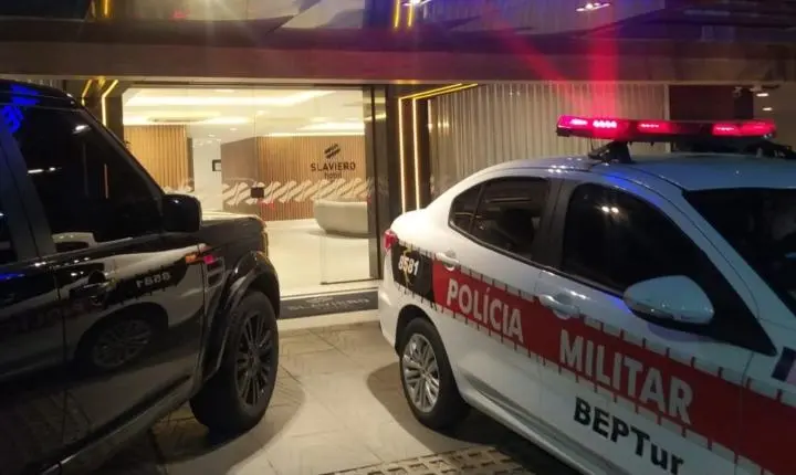 Homem encontrado sem vida dentro de quarto de hotel em João Pessoa foi torturado e morto por asfixia, diz IML   