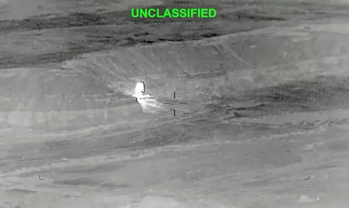 Irã revida e lança ataques com mísseis e drones contra instalações militares dos EUA no Kuwait e Bahrein