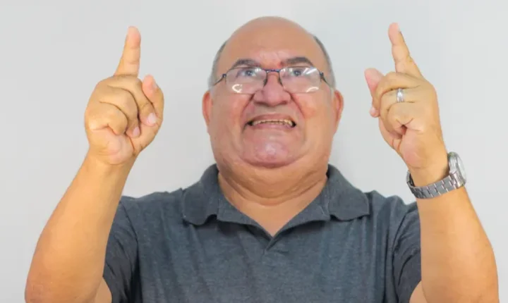 Jornalista esportivo Manoel Messias morre e deixa legado no rádio baiano