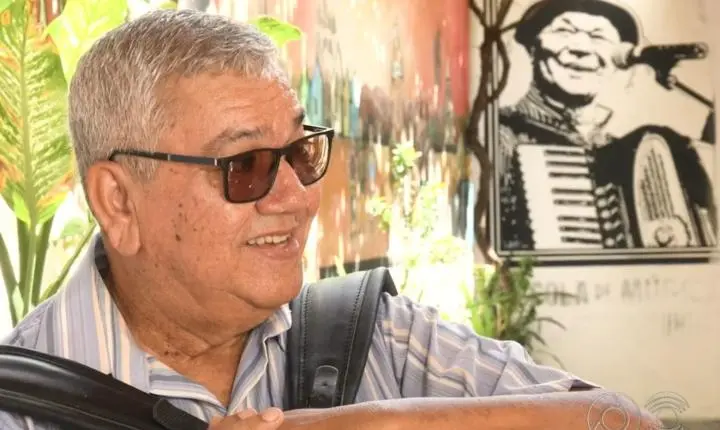 Mestre da sanfona de oito baixos, Luizinho Calixto foi incentivado por Jackson do Pandeiro e Luiz Gonzaga 