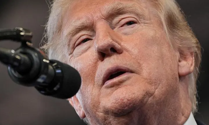 Ministro das relações exteriores do Irã diz que 'Dia D econômico' de Trump trará 'mais derrota' aos EUA