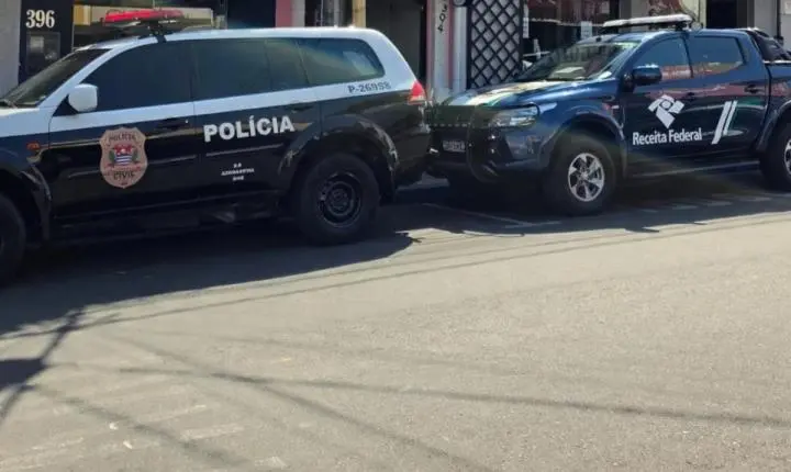 Operação da Polícia Civil e da Receita Federal contra comércio irregular apreende mercadorias em lojas do interior de SP