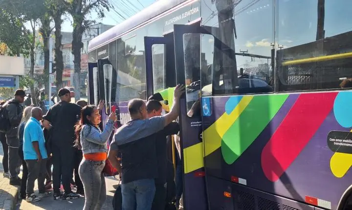 Passageiros do Alto Tietê enfrentam filas e mudanças de trajeto no 2º dia de greve da CPTM