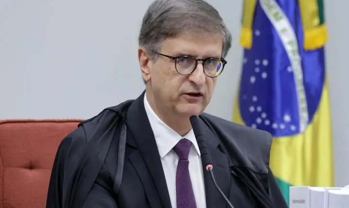 PGR envia ao Supremo parecer favorável à pejotização do trabalho