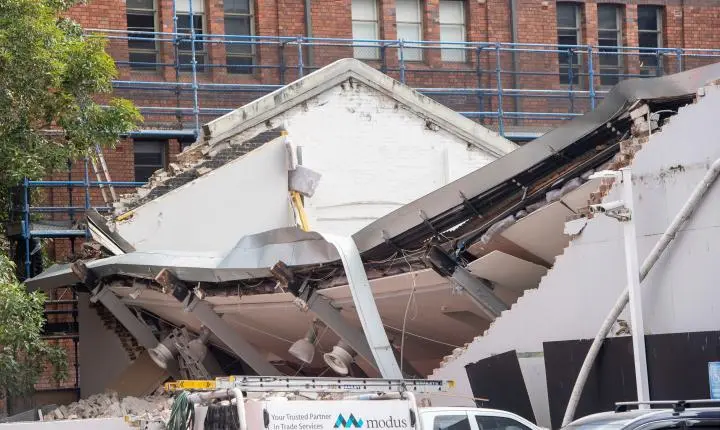 Prédio desaba e deixa feridos graves em Sydney, na Austrália