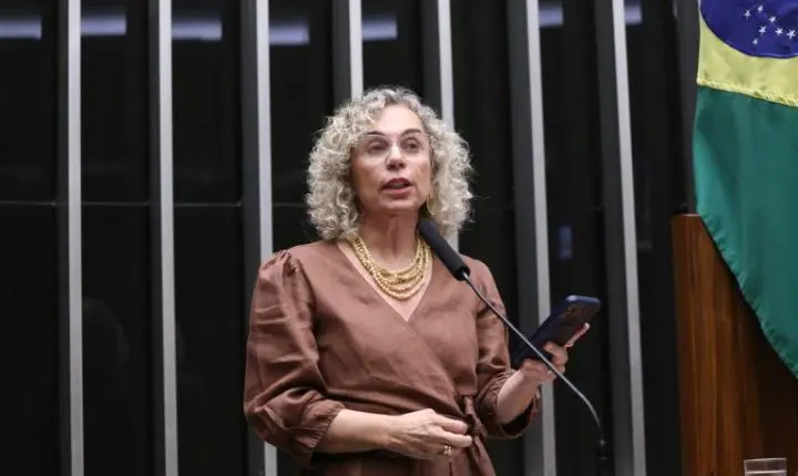 Projeto reduz idade mínima para aposentadoria especial de mineiros de carvão