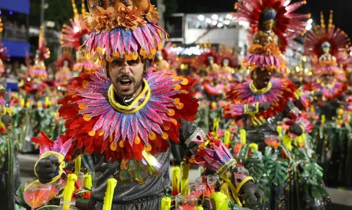 Rio espera receber 8 milhões de foliões para o carnaval