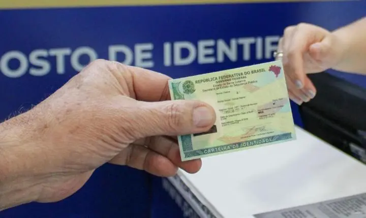 SAC itinerante realiza emissão da nova Carteira de Identidade Nacional em Feira de Santana; saiba mais