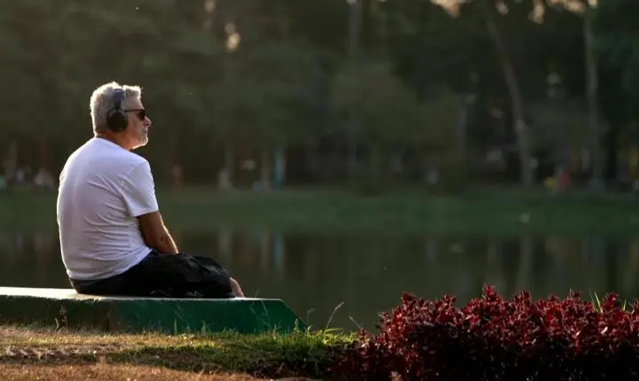 Solteirice em alta: como brasileiros estão reinventando a vida sem parceiro