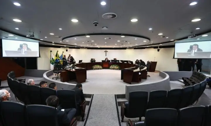 Tribunal de Contas suspende análise das contas do DF por ausência de balanços do BRB