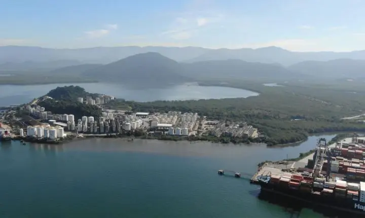 Tripulante filipino é preso suspeito de matar compatriota dentro de navio no Porto de Santos 