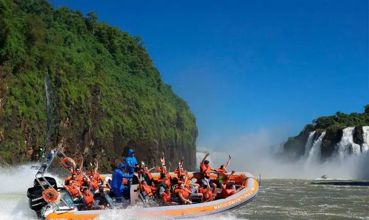 Um mês após turista holandês morrer nas Cataratas do Iguaçu, inquérito sobre acidente não foi concluído